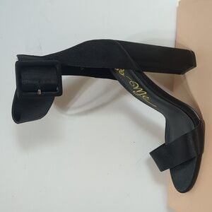 Fashion Nova So Me Heels Black StellaSatin size 5.5